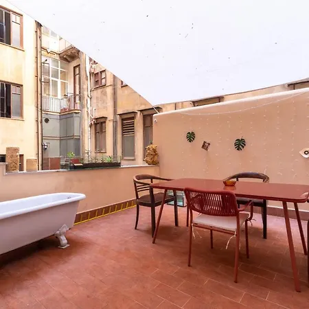 Solemar Sicilia - Palazzo Pirrotta Apartment *